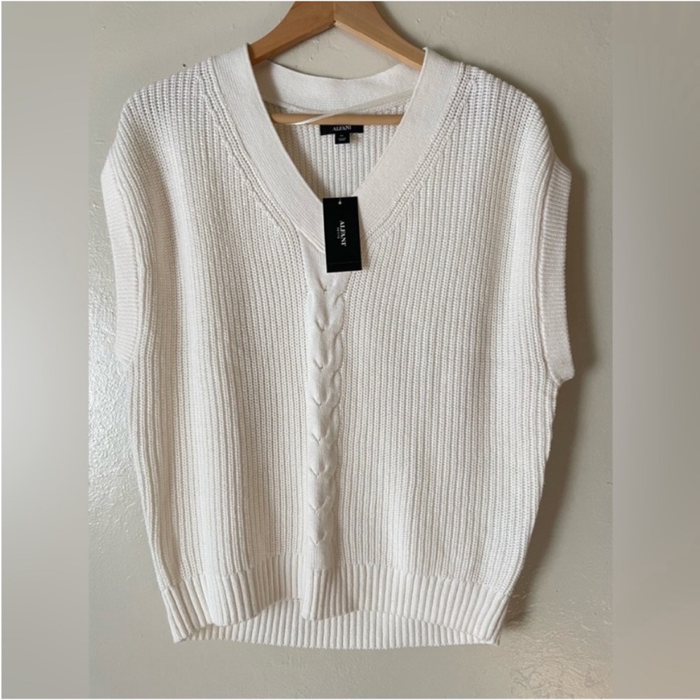 💕Alfani White Ribbed Knit Pullover Vest Size Large Petite